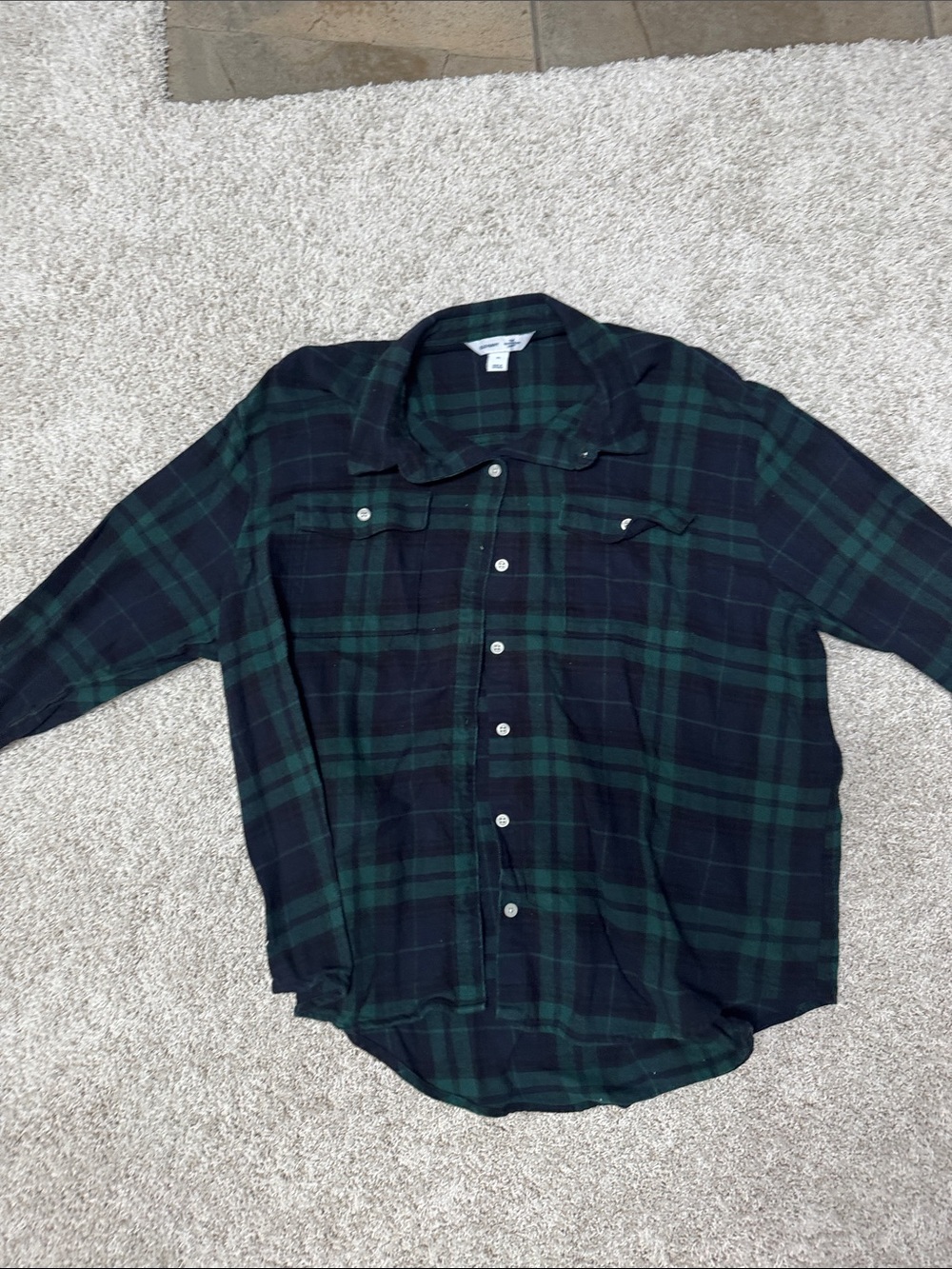 Old Navy Flannel - Long Sleeve Button down XL
